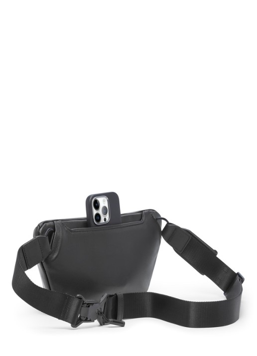 TUMI Sling heuptas van leer - detail zwart
