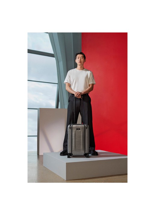 TUMI Tegra-Lite International Front Pocket vergrootbare spinner 55 cm - voorkant 2 antraciet