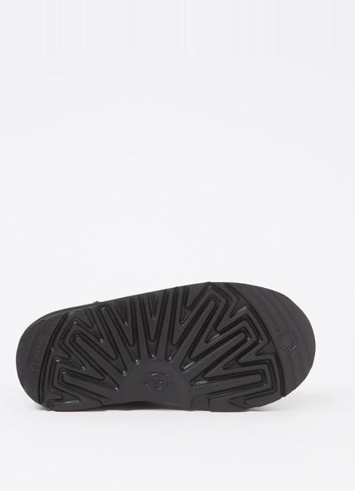 UGG Classic Mini II enkellaarsje van suède - detail 3 zwart