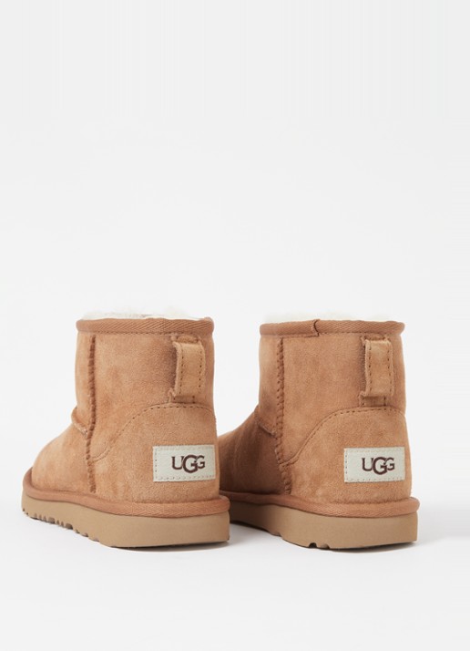 UGG Classic Mini II enkellaarsje van suède - detail 3 kastanjebruin