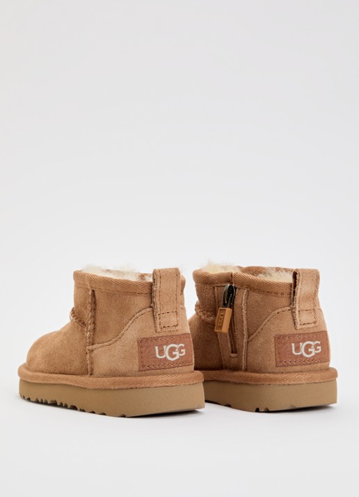UGG Classic Ultra Mini enkellaarsje van suède - achterkant 2 bruin