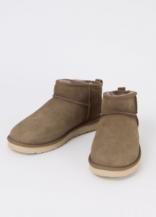 UGG Classic Ultra Mini enkellaarsje van suède - detail 3 taupe