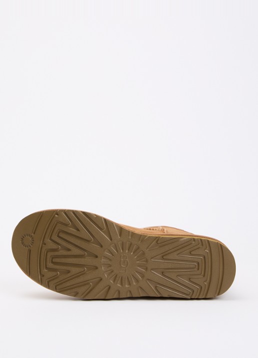 UGG Classic Ultra Mini laars van suède - detail 3 camel