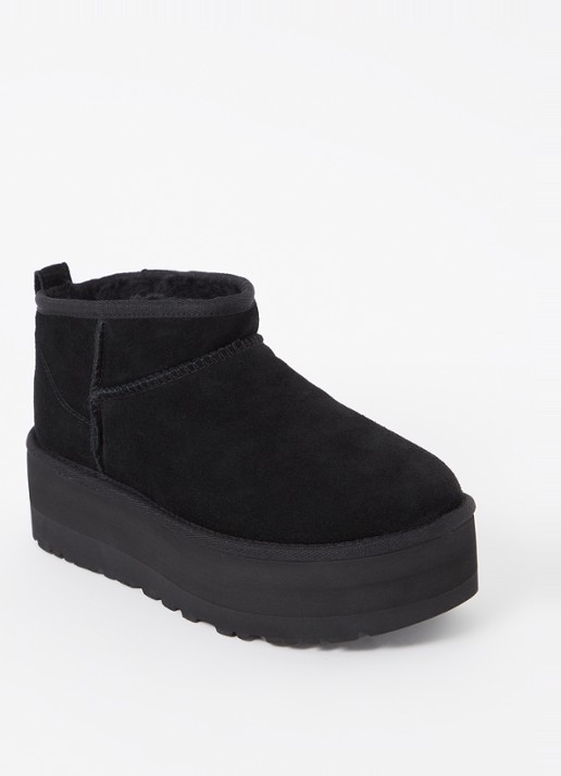 UGG Classic Ultra Mini Platform enkellaarsje van suède - voorkant zwart