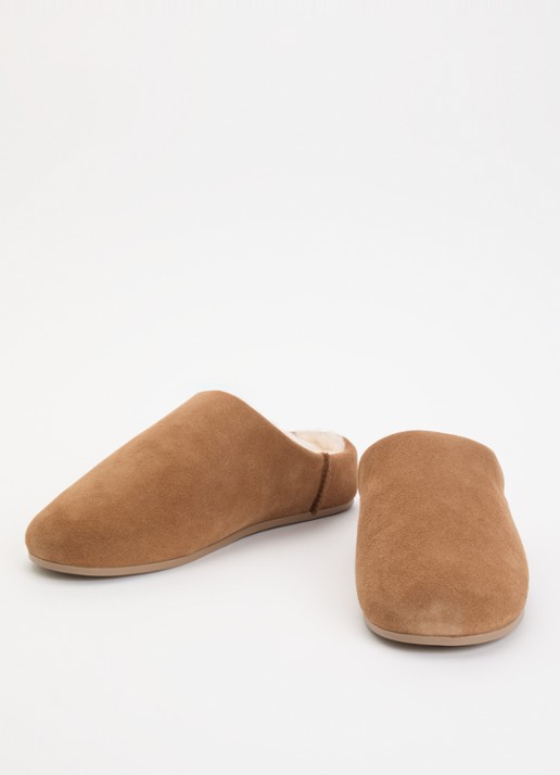 UGG Elea pantoffel van suède  - detail cognac