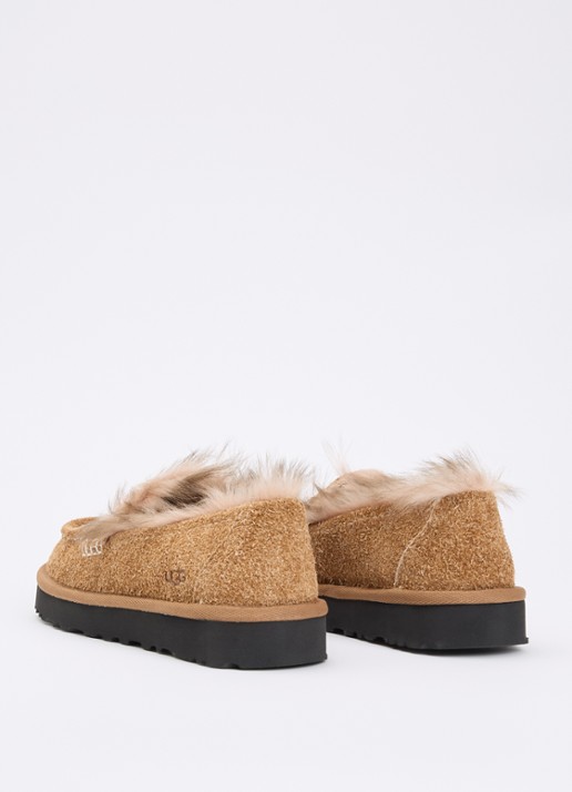 UGG Ellis loafer van suède met schapenvacht - achterkant 5 camel