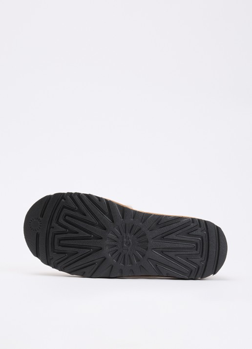 UGG Ellis loafer van suède met schapenvacht - detail 3 camel