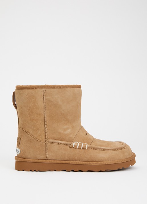 UGG Loafer Boot enkellaarsje van lamssuède