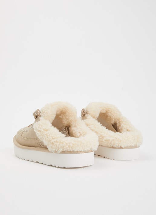 UGG Lowmel muiltje van suède - achterkant 4 beige