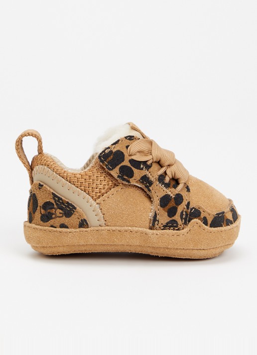 UGG Lowmel Spotted babyschoentje met suède details en panterprint