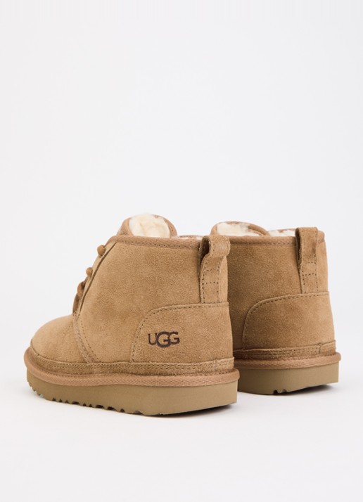 UGG Neumel II veterboot van suède  - achterkant 2 camel