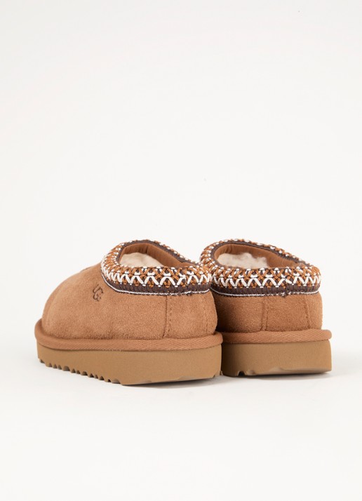 UGG Tasman instapper van suède met schapenwol - achterkant camel