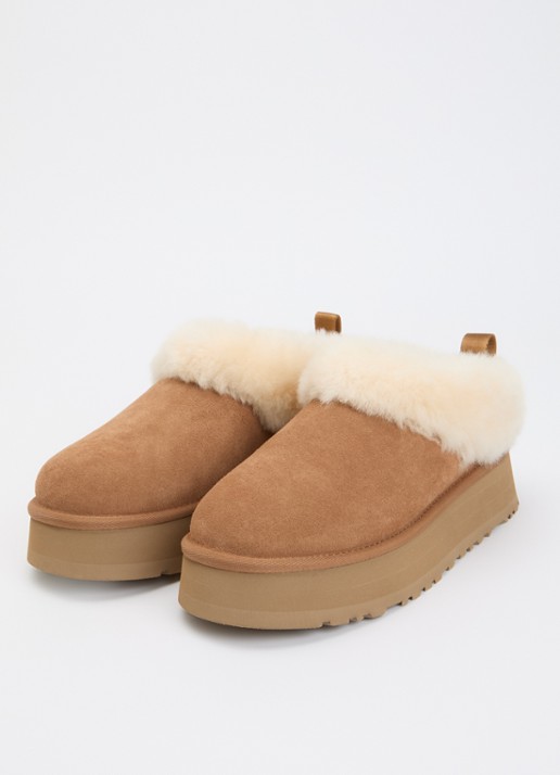 UGG Tazzelle instapper van suède met plateauzool - detail roestbruin