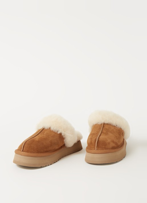 UGG W Disquette pantoffel van suède met schapenwol - detail 2 lichtbruin