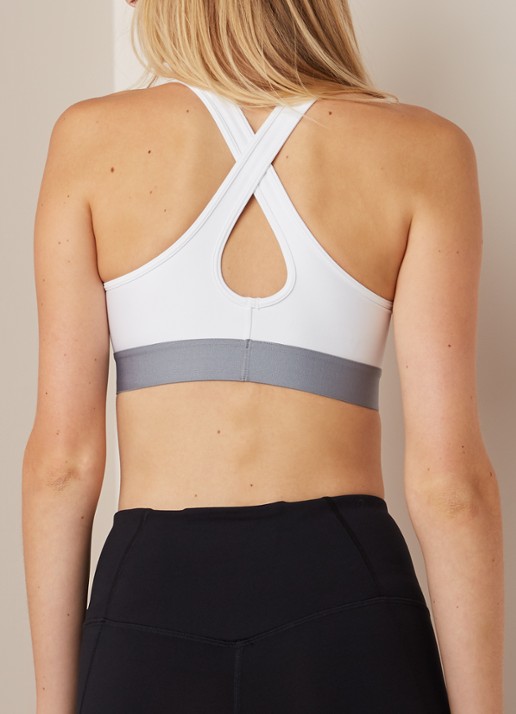 Under Armour Armour Crossback sport bh met medium support - achterkant 3 wit