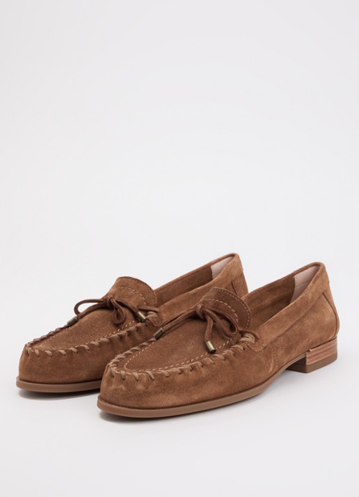 Unisa Dalma loafer van suède met strikdetail - detail cognac