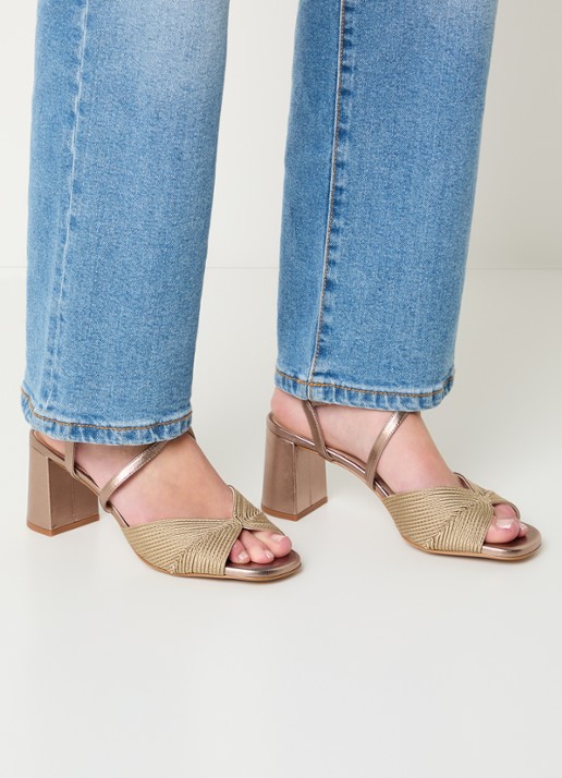 Unisa Maxin sandalette met metallic finish - voorkant 2 goud
