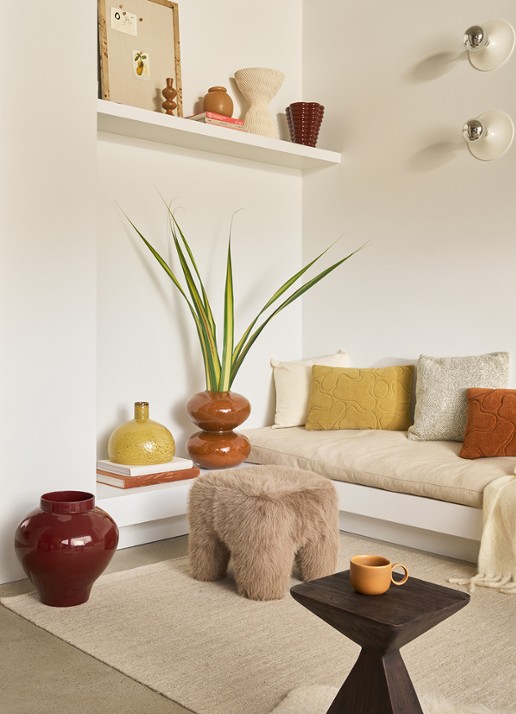 Urban Nature Culture Kira poef - voorkant 5 taupe