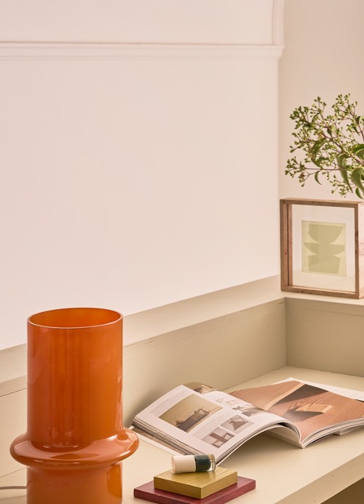 Urban Nature Culture Shai tafellamp 32,5 cm - voorkant 4 orange