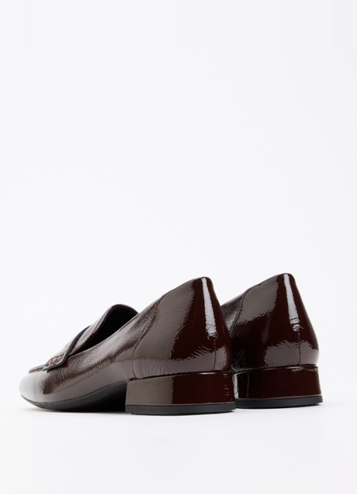 Vagabond Shoemakers Debbi loafer van leer met lakfinish - achterkant 5 donkerrood