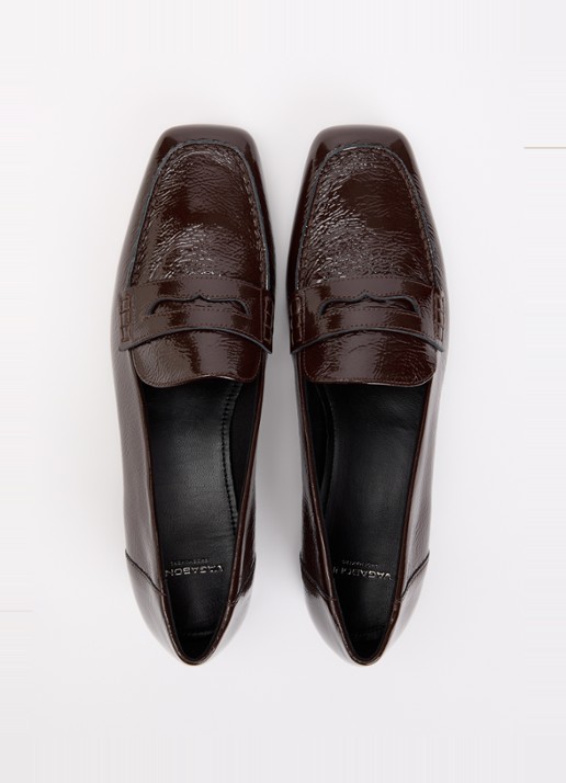 Vagabond Shoemakers Debbi loafer van leer met lakfinish - detail 3 donkerrood
