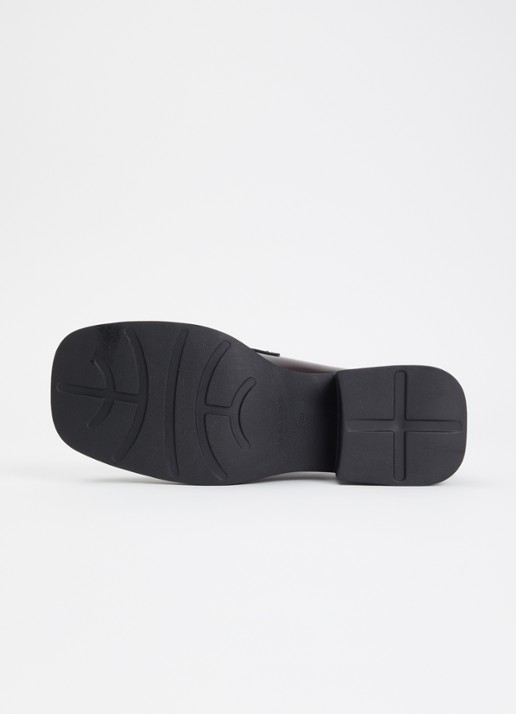 Vagabond Shoemakers Dorah loafer van lakleer - detail 4 bordeauxrood