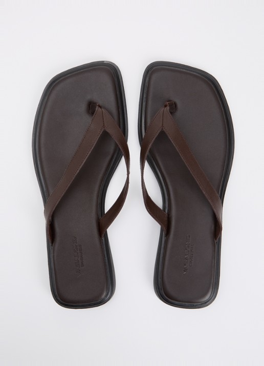 Vagabond Shoemakers Izzy slipper van leer - detail 3 donkerbruin