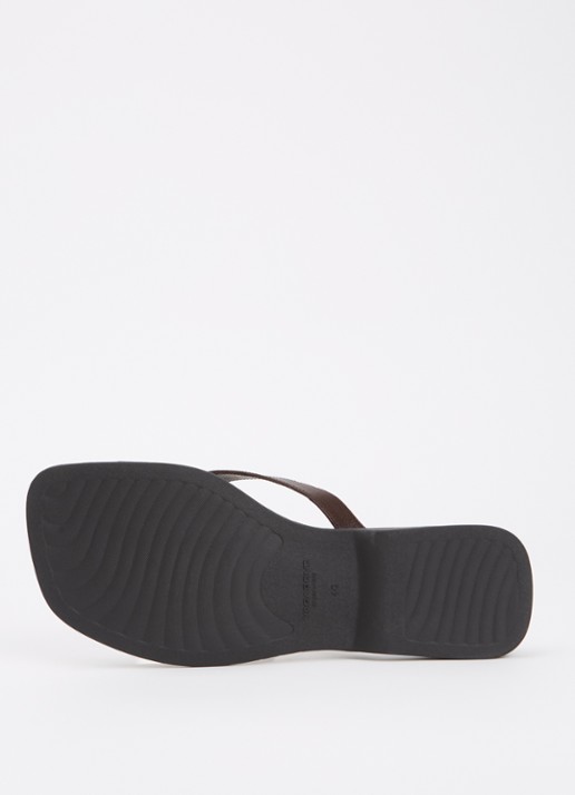 Vagabond Shoemakers Izzy slipper van leer - detail 4 donkerbruin