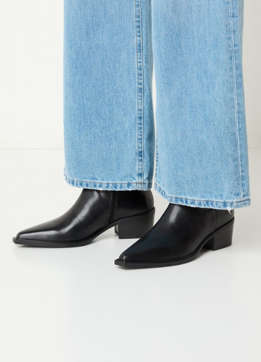 Vagabond Shoemakers Kelsey enkellaarsje van leer - voorkant 3 zwart