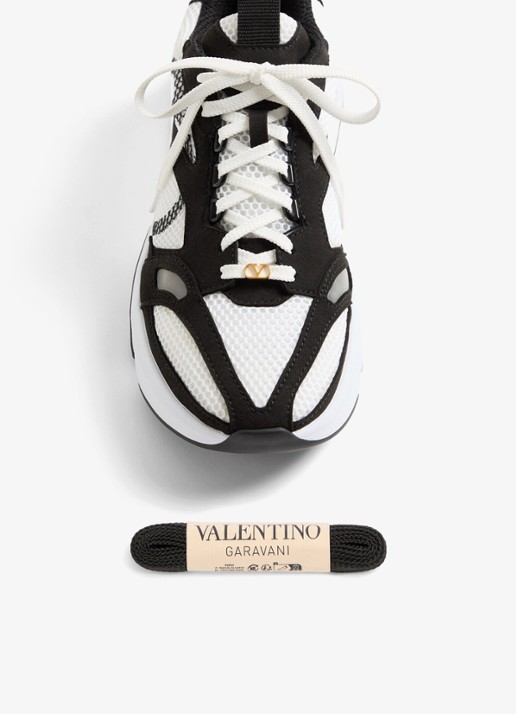 Valentino Garavani Demivee sneaker met suède details - detail 6 wit