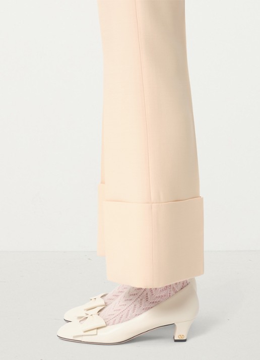 Valentino Garavani High waist bootcut fit pantalon in zijdeblend - detail 6 creme