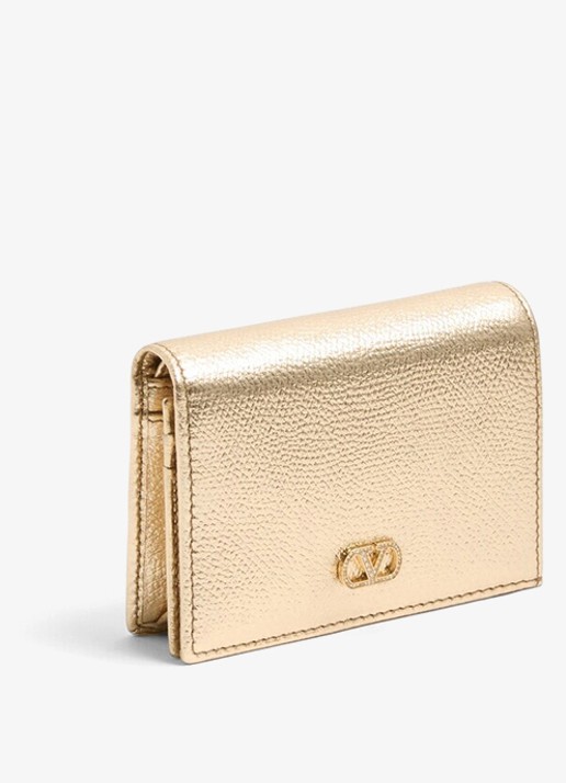 Valentino Garavani Portemonnee van kalfsleer met metallic finish - detail 3 goud