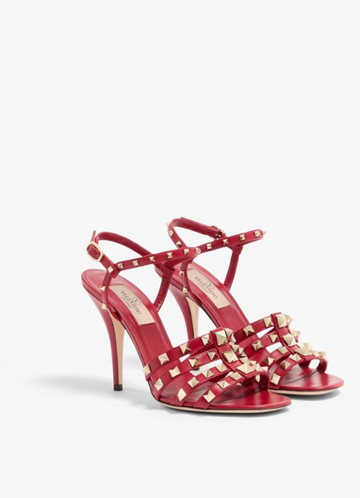 Valentino Garavani Rockstud sandalette van geitenleer met studs - voorkant 2 rood