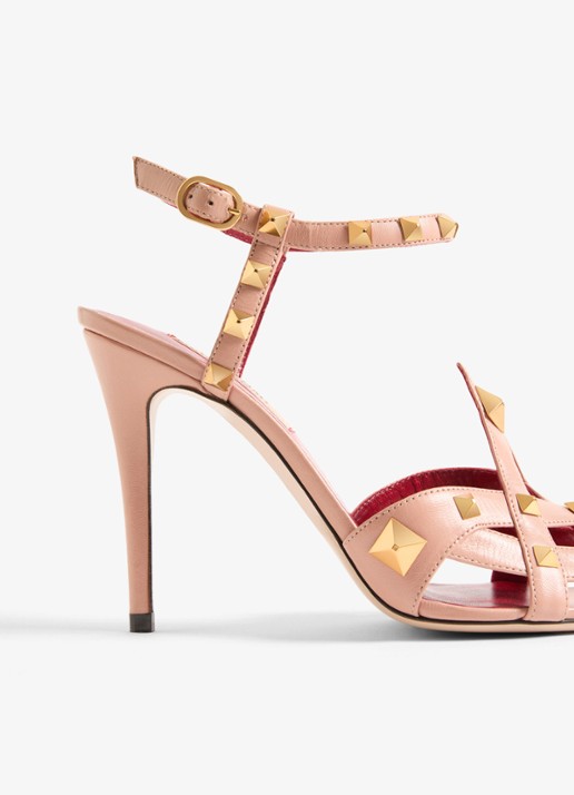 Valentino Garavani Sandalette van geitenleer met studs - detail 4 oudroze