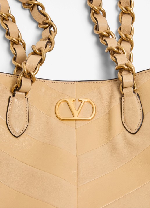 Valentino Garavani Shopper van lamsleer - detail 5 beige