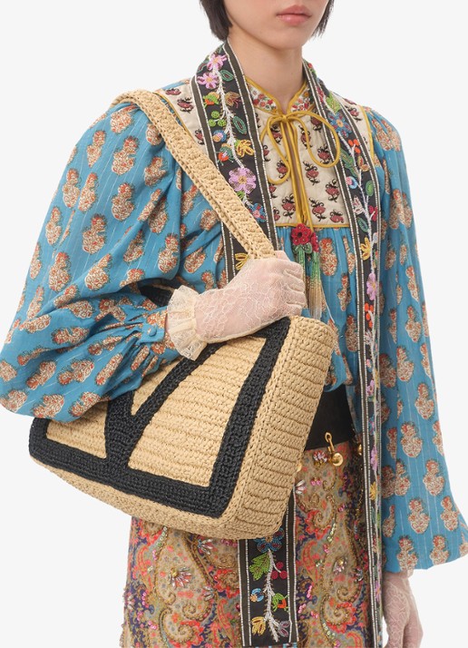Valentino Garavani Shopper van raffia - voorkant 7 beige