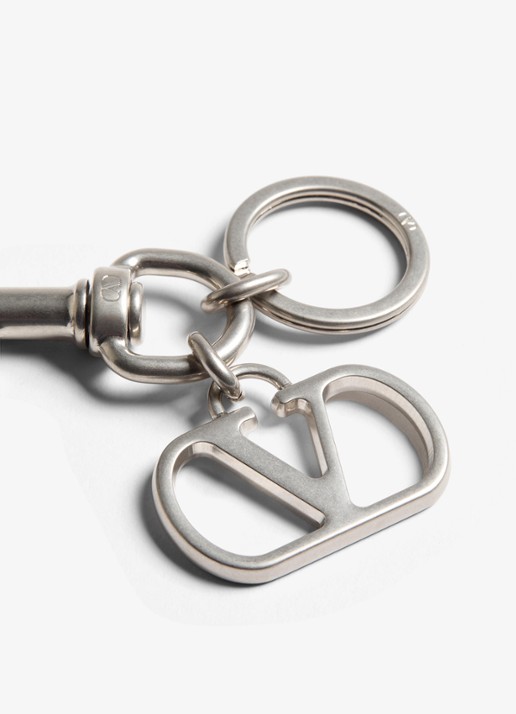 Valentino Garavani Sleutelhanger met logo - voorkant 2 zilver