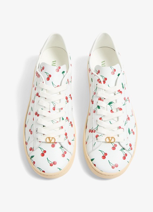 Valentino Garavani Sneaker van kalfsleer met print - detail 5 wit