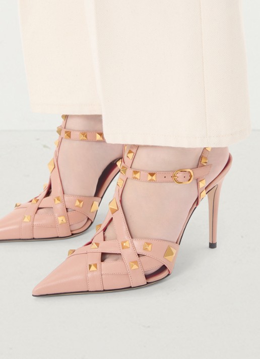 Valentino Garavani Studdy sandalette van geitenleer met studs - voorkant 6 oudroze