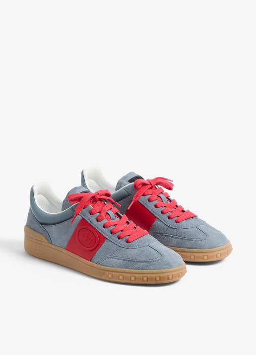 Valentino Garavani Upvillage sneaker van kalfssuède met kalfsleren details - detail 3 grijs