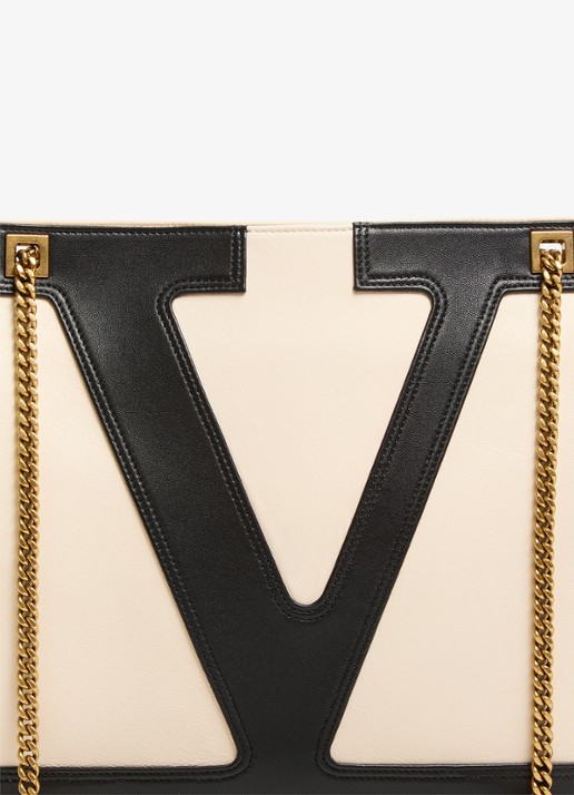 Valentino Garavani Viva Superstar Medium schoudertas van lamsleer - detail 6 gebroken wit