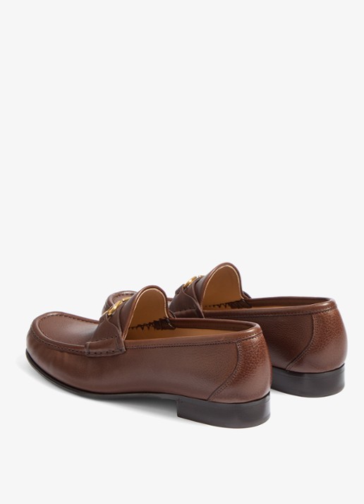 Valentino Garavani VLogo Signature loafer van leer - achterkant bruin