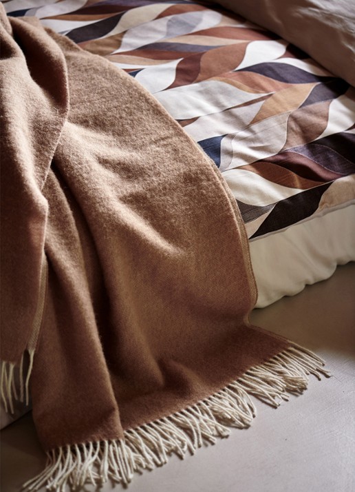 Vandyck Home Bellavita plaid van lamswol - achterkant 3 beige