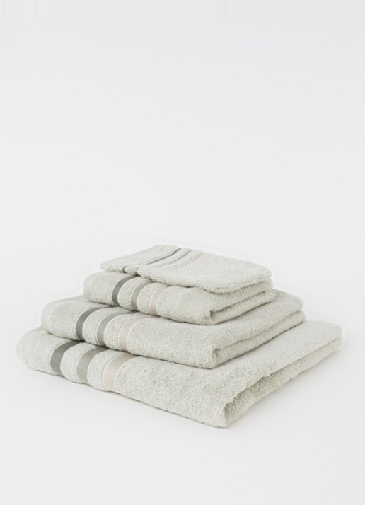 Vandyck Prestige Lines badhanddoek - 50 gr/m2 - 60 x 110 cm - voorkant 3 lichtgroen