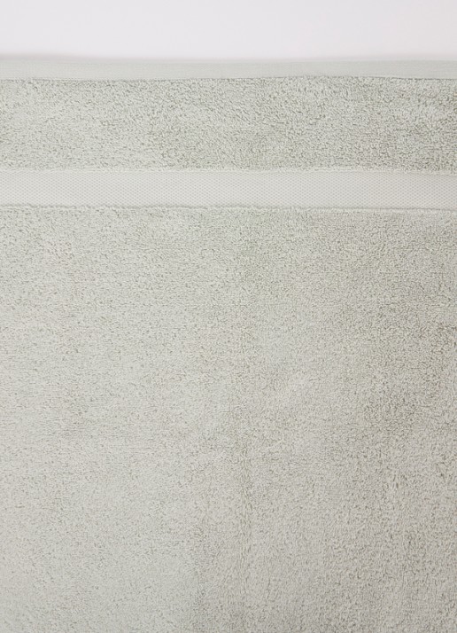 Vandyck Ranger badhanddoek - 650 gr/m2 - 68 x 127 cm - detail lindegroen