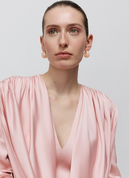 Vanessa Baroni Moon oorringen - voorkant 2 peach sorbet
