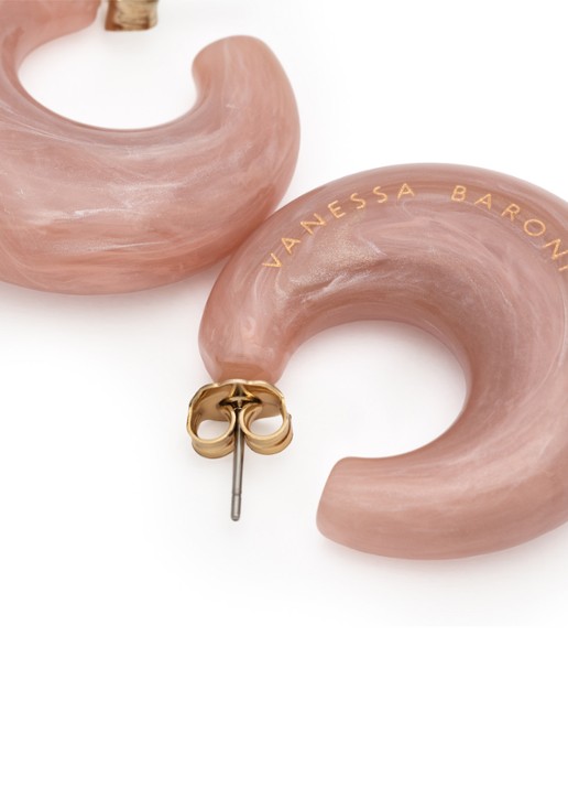 Vanessa Baroni Moon oorstekers - detail blush marble