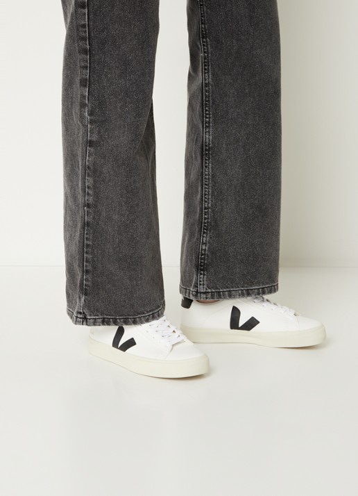 Veja Campo sneaker van leer - voorkant wit