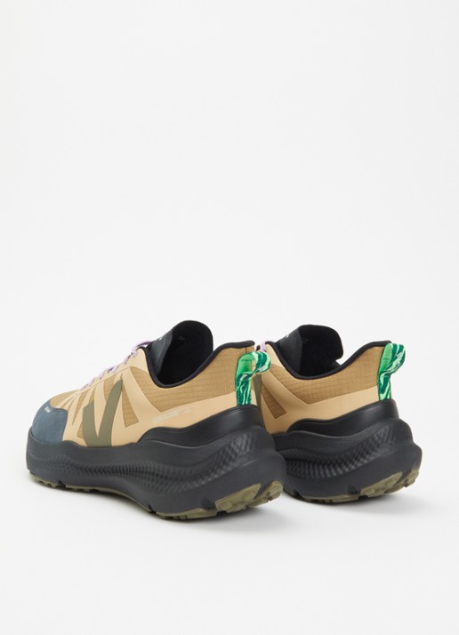 Veja Condor 3 Off-Road sneaker met mesh details - achterkant 4 camel