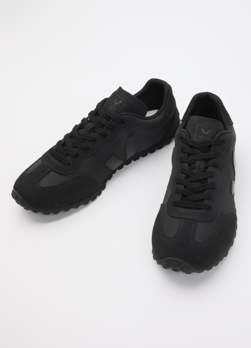 Veja GT sneaker van mesh met suède details - detail 2 zwart